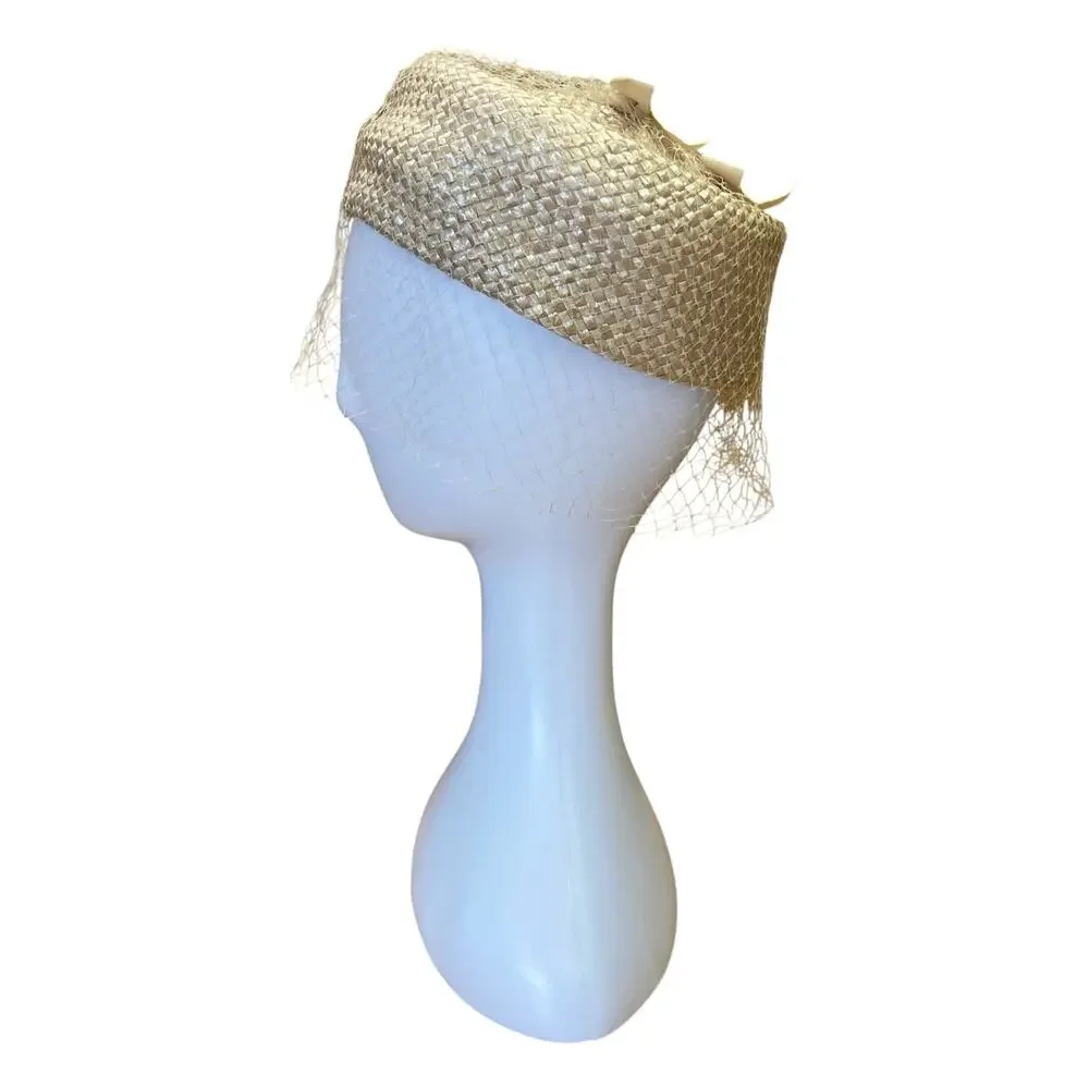 1950s Cream Straw Pillbox Hat | Vintage Veiled Wedding Church Cocktail Hat